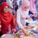 Ketua TP PKK Kabupaten Solok Hj. Emiko Epyardi Hadiri Festival 99 Makanan Khas Nagari Muaro Pingai