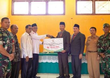 Keluarga Korban Bencana Longsor Tambang Nagari Sungai Abu Terima Bantuan dari Pemkab Solok