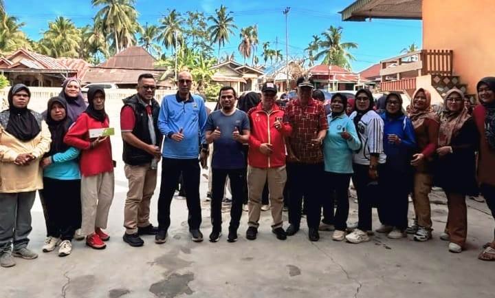 Wakil Bupati Solok H. Candra dan Anggota DPRD Sumbar ikut Senam Massal di Banda Panduang
