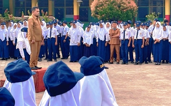 Wakil Bupati Solok H. Candra Tekankan Pentingnya Niat, Disiplin, dan Kesungguhan dalam Menuntut Ilmu