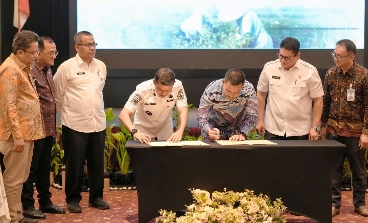 Penguatan Ekonomi Antar Daerah Bupati Solok Mou Dengan Pemprov dan Lima Kota/Kabupaten di Sumsel