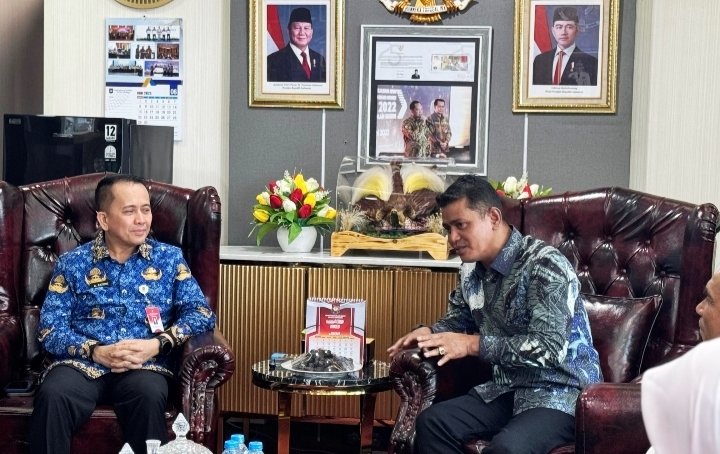 Bahas Penambahan DAU Bupati Solok Jon Firman Pandu Kunjungi Dirjen Bina Keuangan Daerah Kemendagri