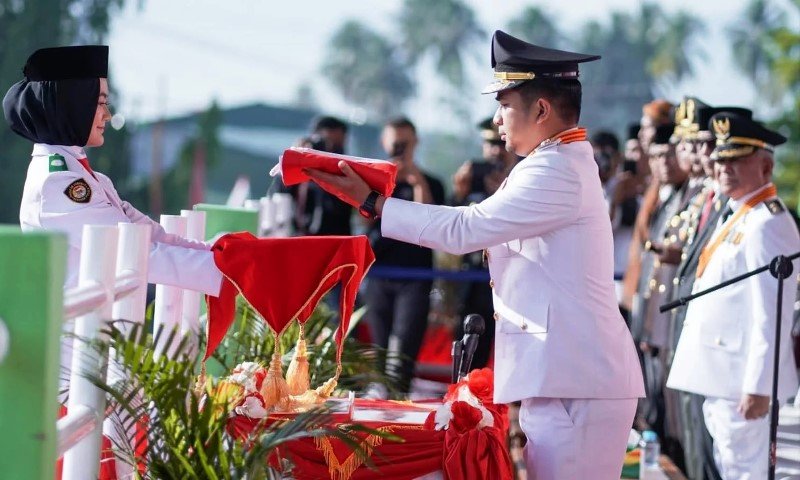 Wali Kota Solok H. Ramadhani Kirana Putra Pimpin Upacara Peringatan HUT ke-80 RI