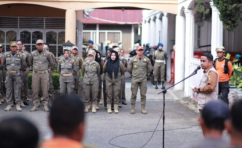 Wali Kota Solok Fokuskan Rehap Rekon Pasca Bencana Angin Kencang dan Hujan Badai