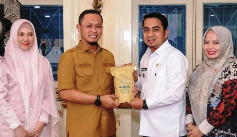 Sambangi Pekanbaru Wako Solok Dr. Ramadhani Kirana Putra Jajaki Peluang Kerjasama Antar Daerah
