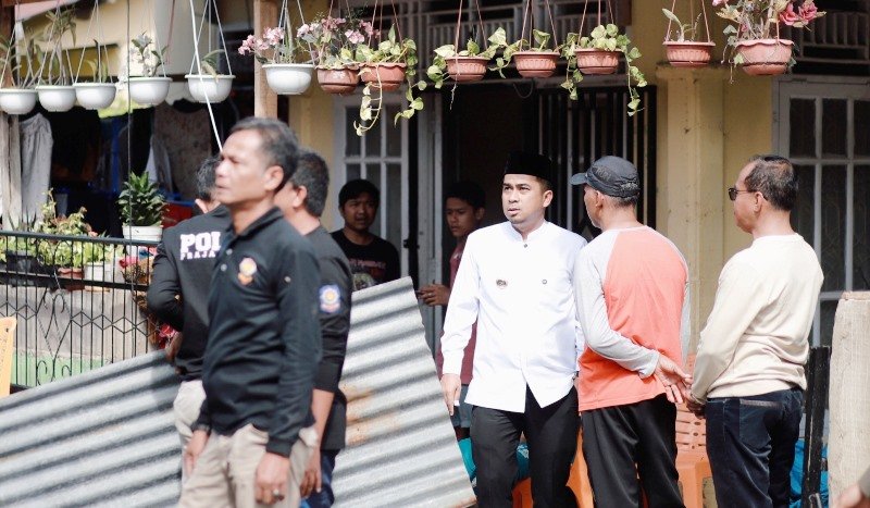 Wali Kota Solok H. Ramadhani Kirana Putra Pimpin Pembongkaran Bangunan Liar Yang Picu Banjir
